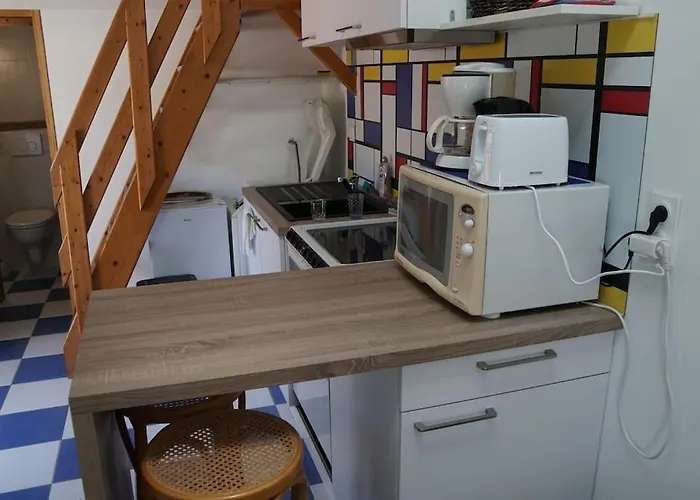 Coco A 20 Km De Saumur *